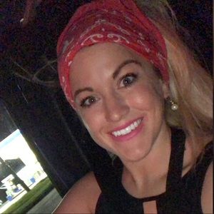 Meet your Posher, Jessica